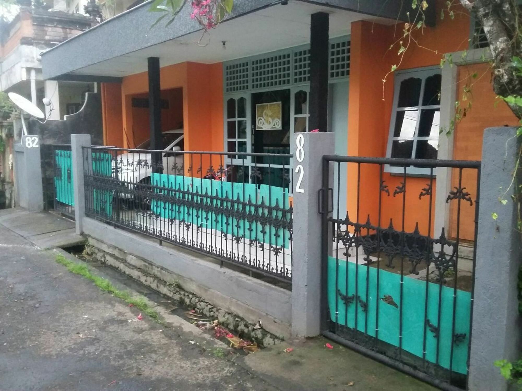 Szabrian Hostel Denpasar  Luaran gambar